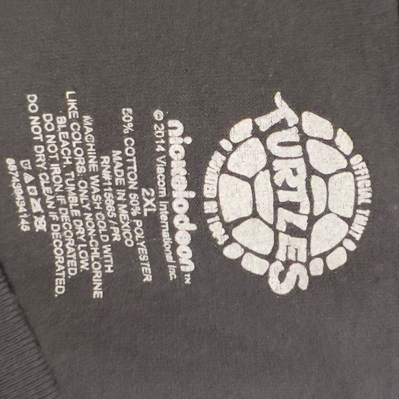Nickelodeon Teenage Mutant Ninja Turtles TMNT Vneck Short Sleeve S15 52025 - Picture 3 of 3